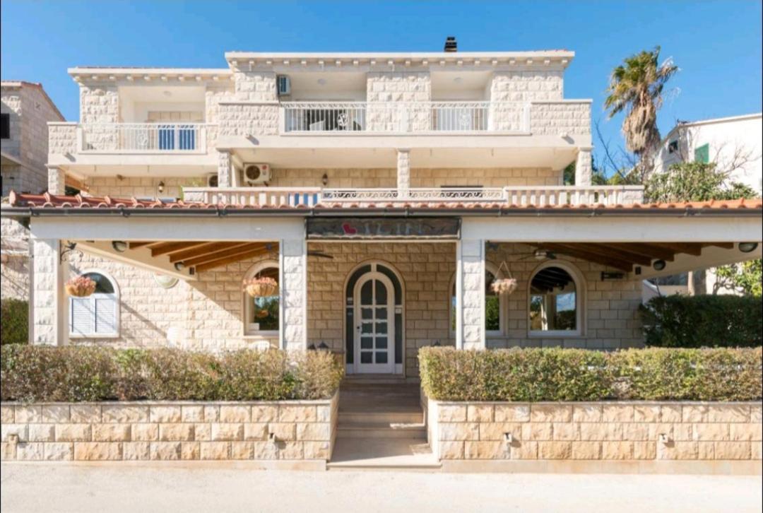 Apartments Siesta 苏曼婷 外观 照片